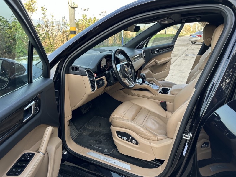 徐州18年保时捷卡宴5