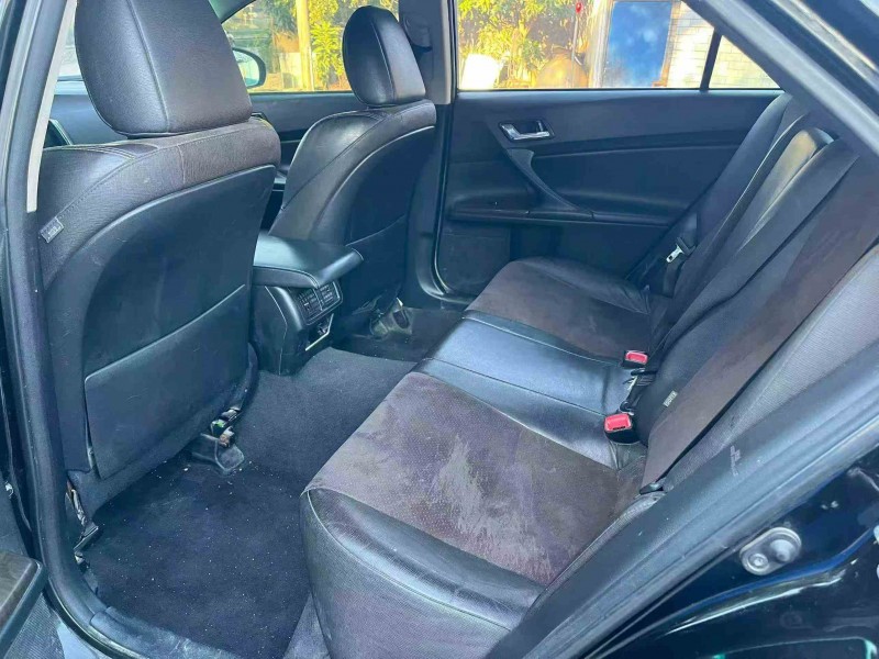 梧州13年丰田锐志4