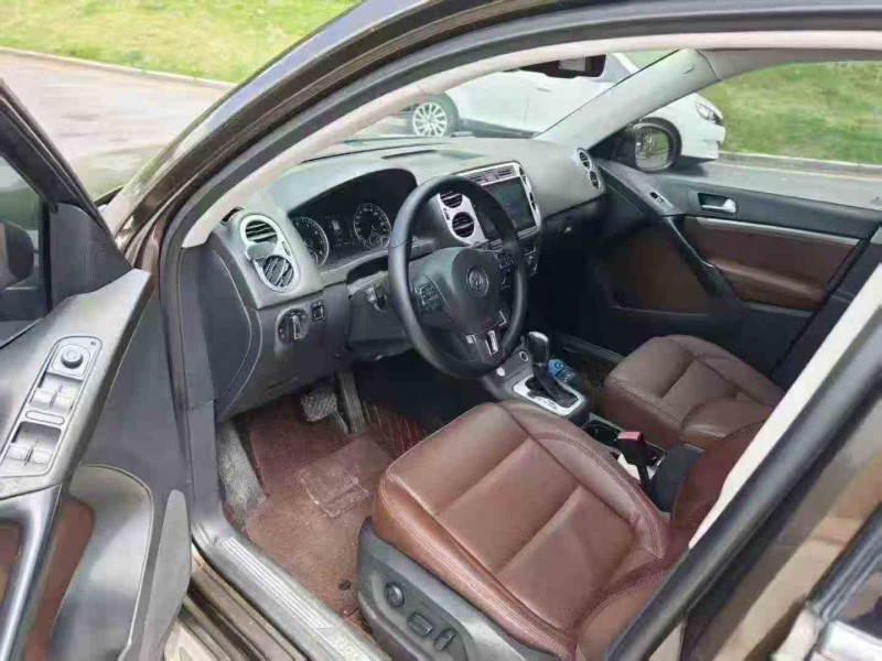 三明15年大众途观5