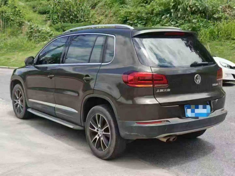 三明15年大众途观8