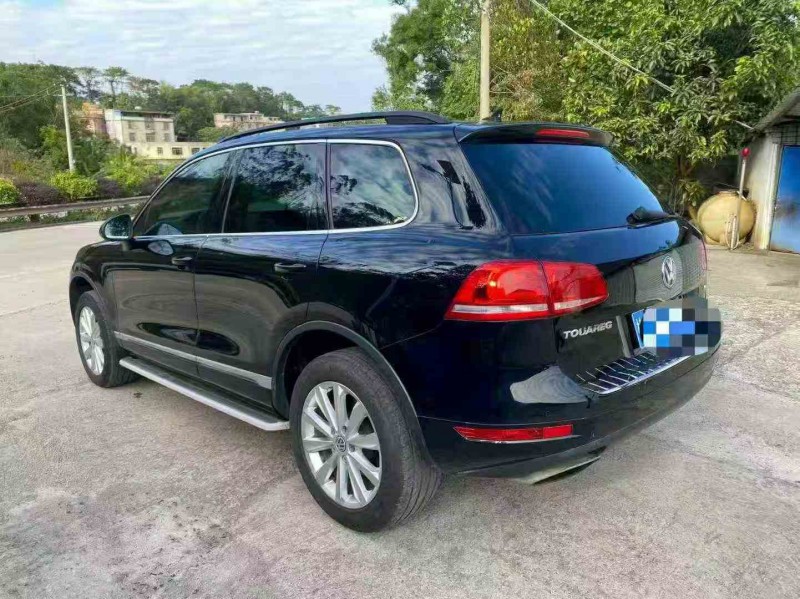 梧州12年大众途锐8