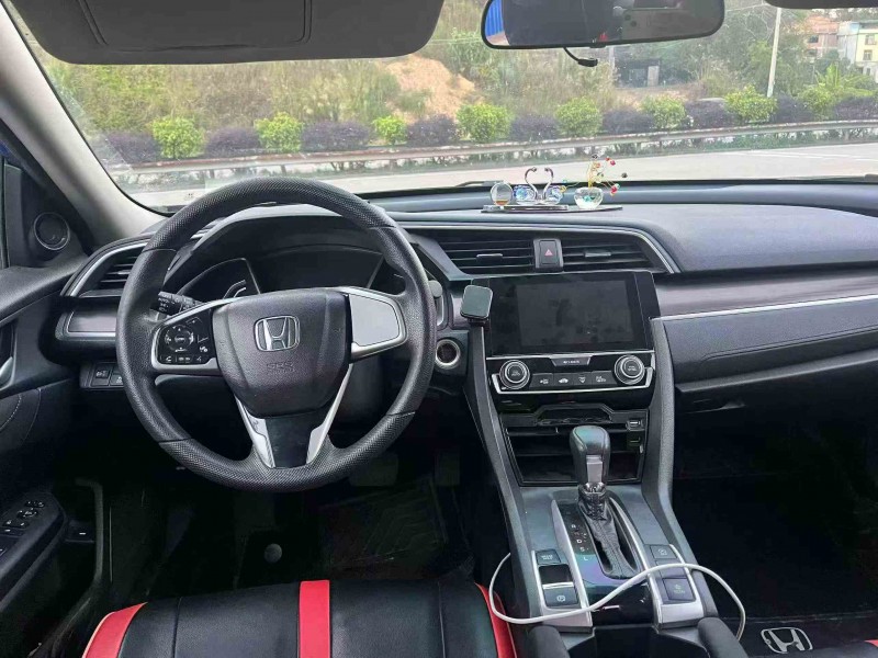 桂林20年本田思域4