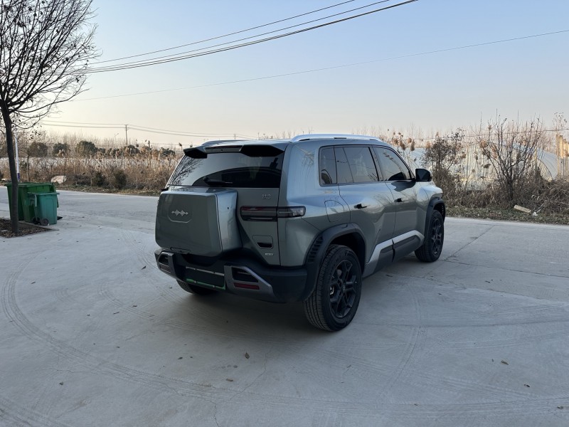 徐州25年比亚迪方程豹4