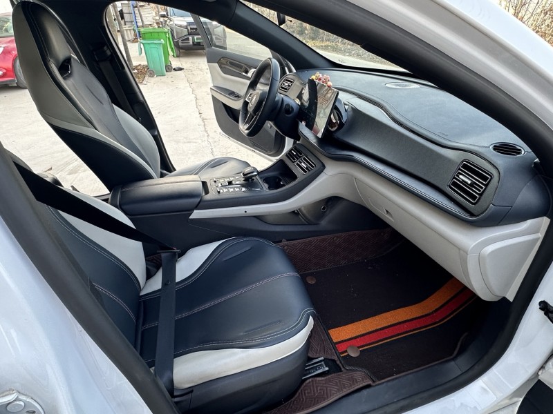 徐州22年比亚迪秦8