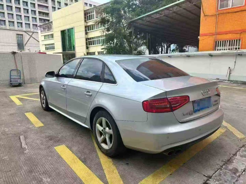 南平15年奥迪A4L8