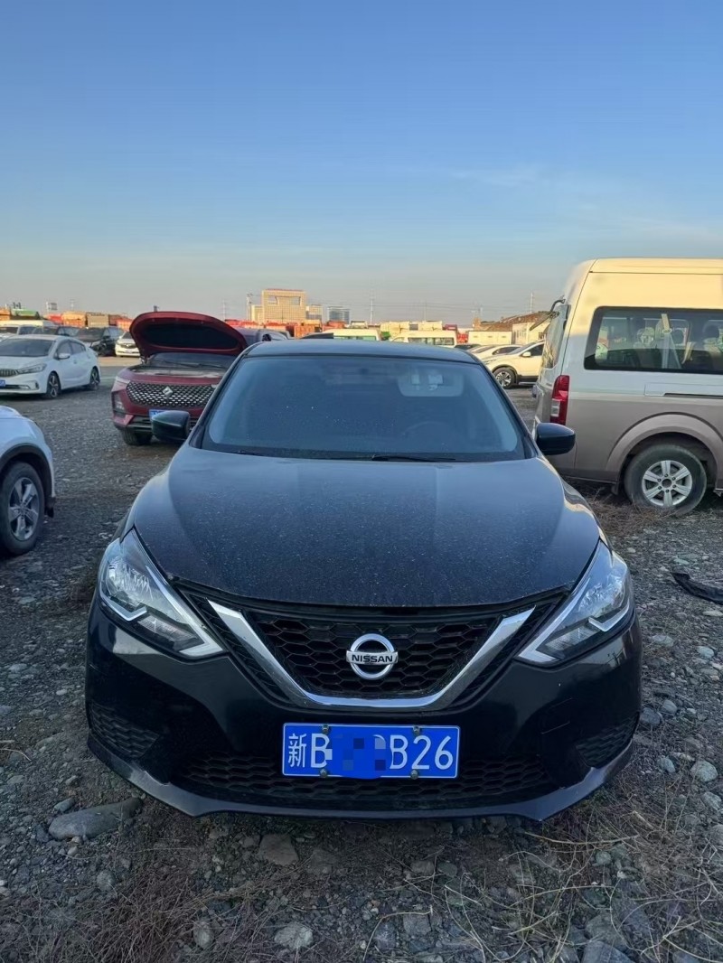 乌鲁木齐21年日产轩逸1