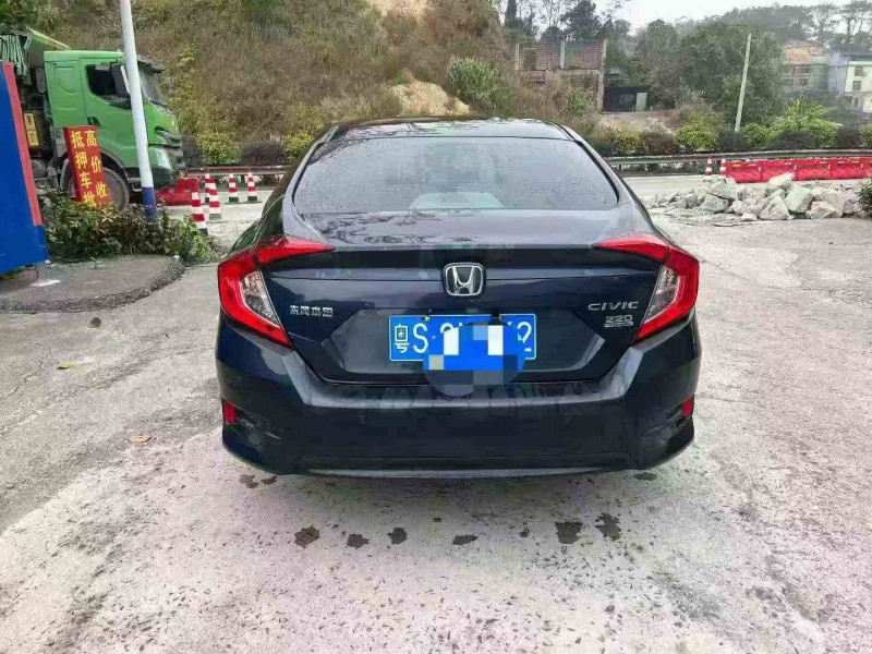 防城港18年本田思域9