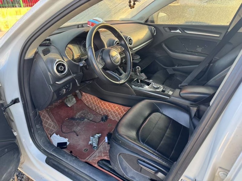 乌鲁木齐16年奥迪A35