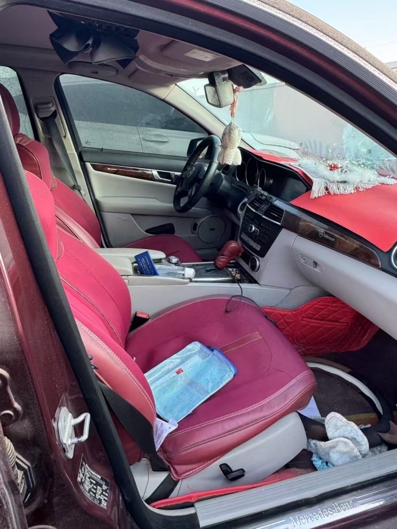 乌鲁木齐14年奔驰C2