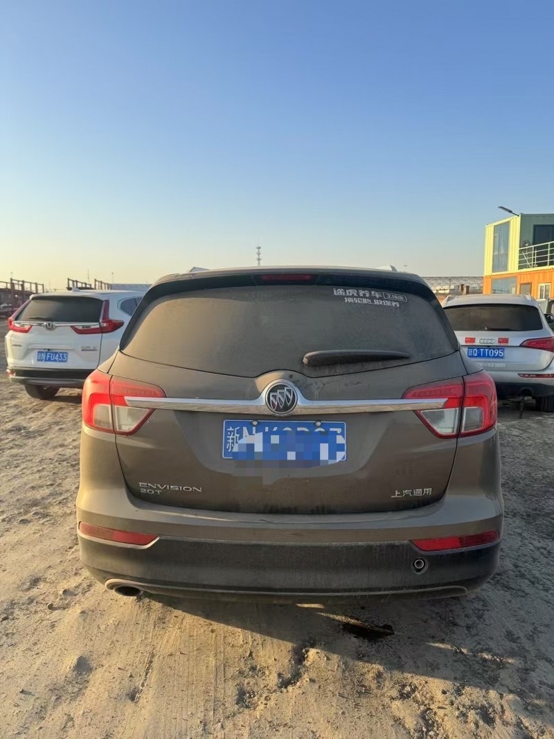 乌鲁木齐16年别克昂科威9