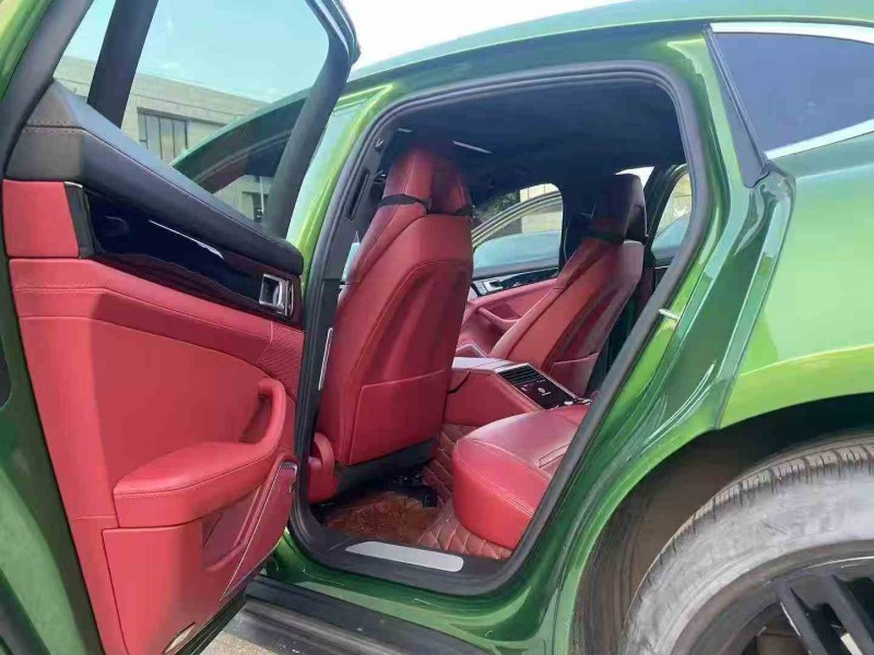 莆田19年保时捷帕拉梅拉5