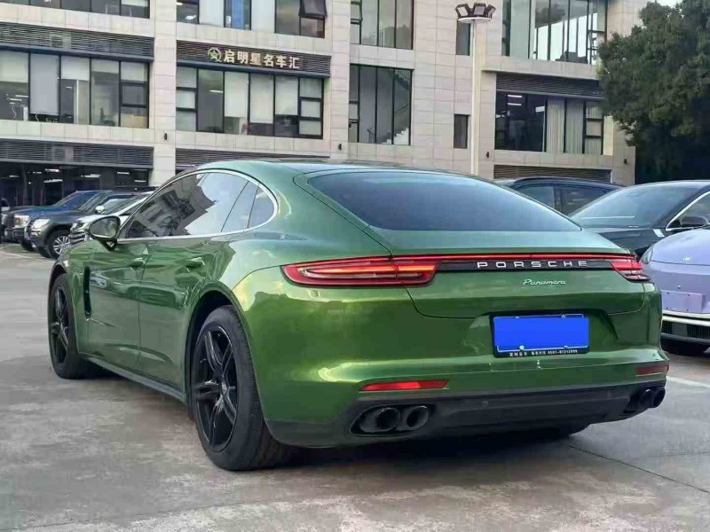 莆田19年保时捷帕拉梅拉7