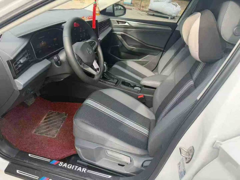 泉州25年大众速腾6