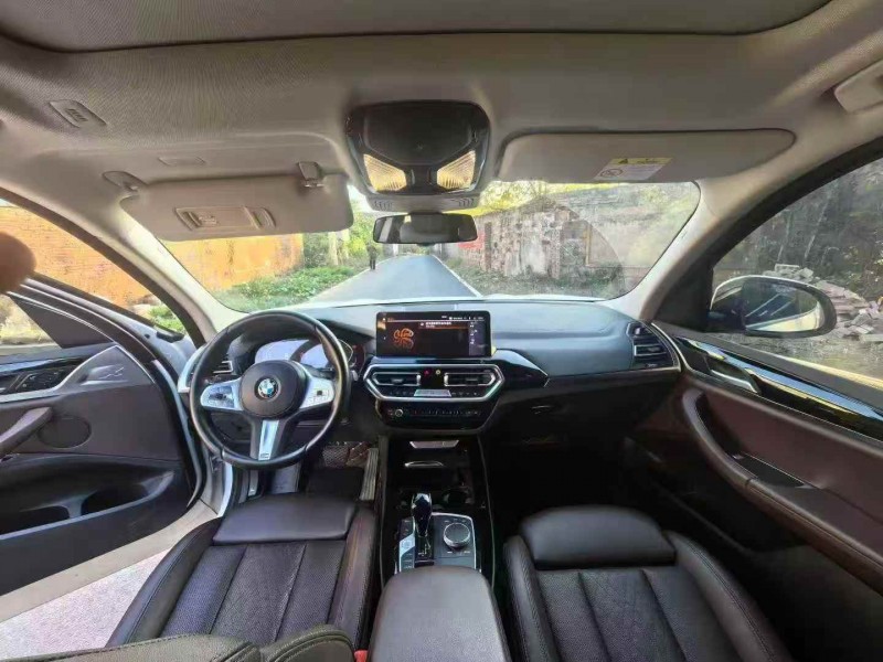 九江23年宝马X34