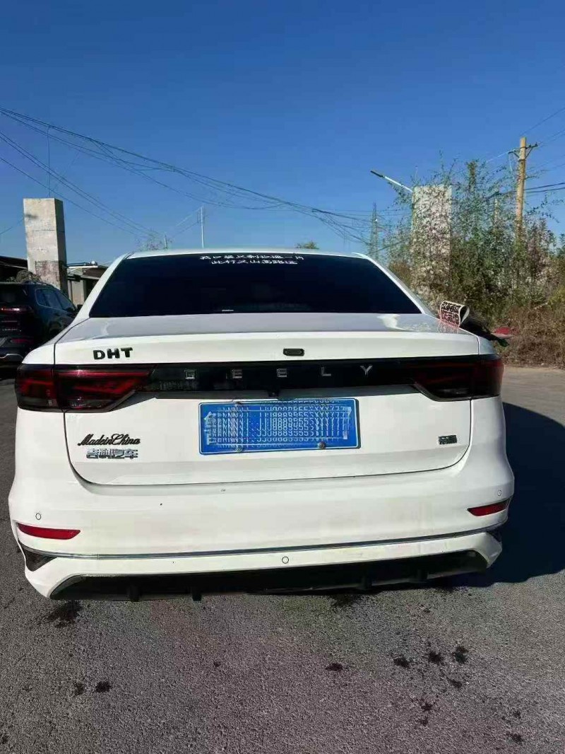 枣庄24年吉利帝豪9