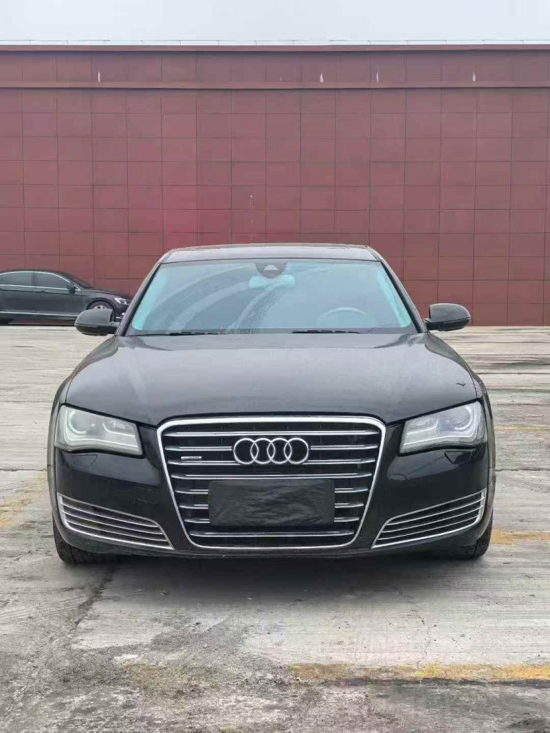 连云港14年奥迪A8L1