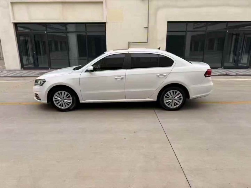 潍坊23年大众朗逸9