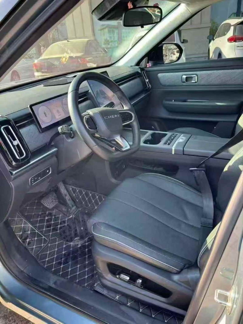 承德24年奇瑞风云6