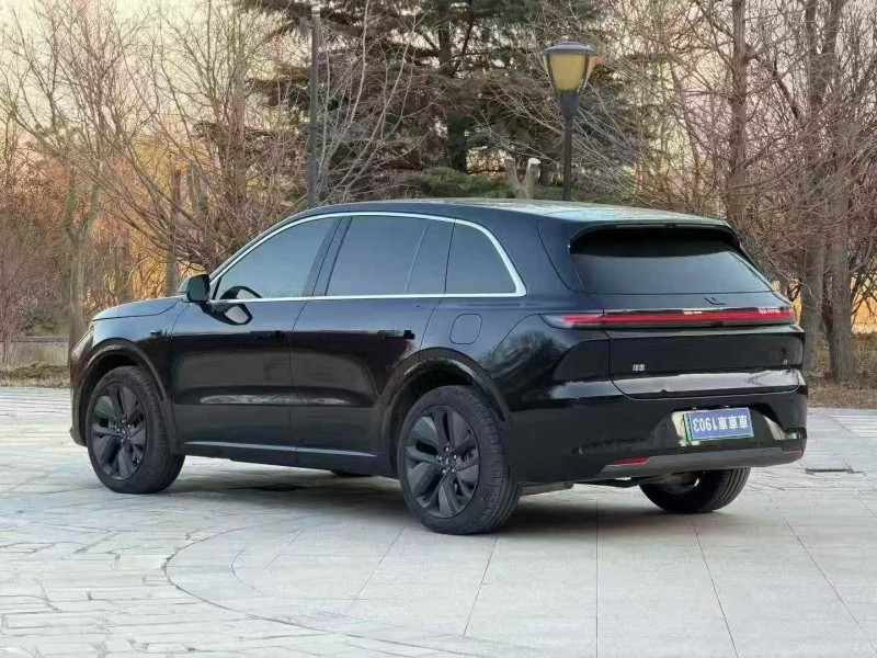 淄博23年理想L67