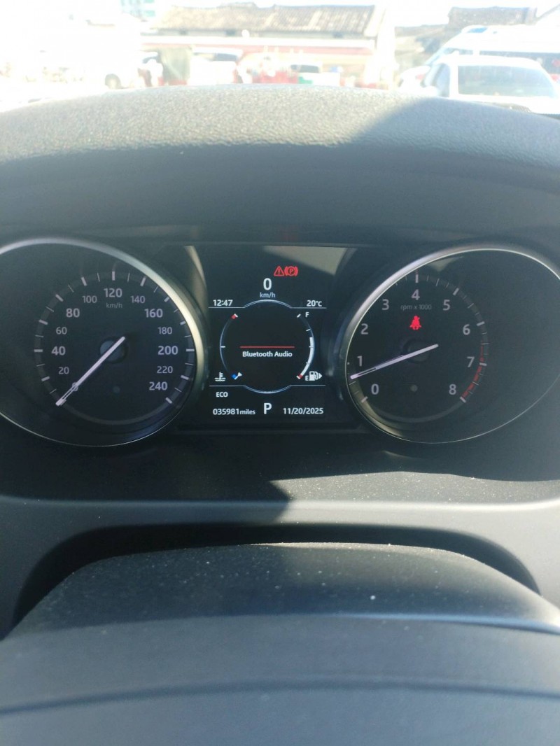 重庆19年路虎发现神行8