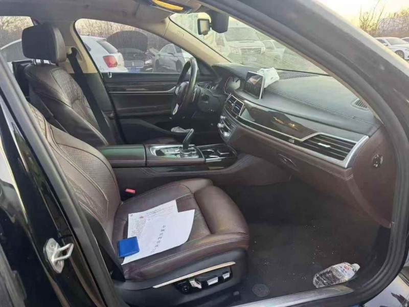 淄博17年宝马7系8