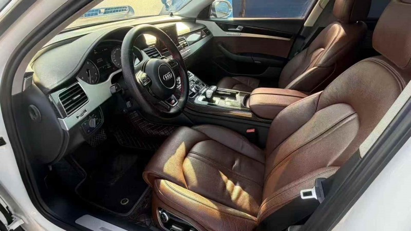 青岛15年奥迪A8L4