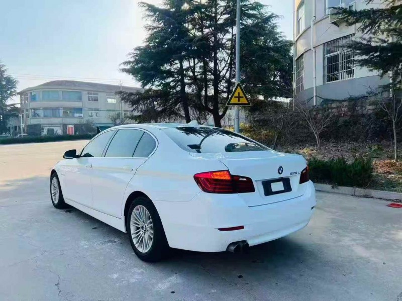 青岛16年宝马5系8