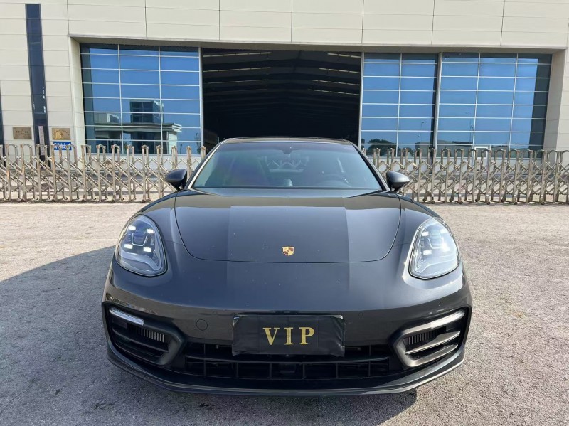 盐城22年保时捷帕拉梅拉1