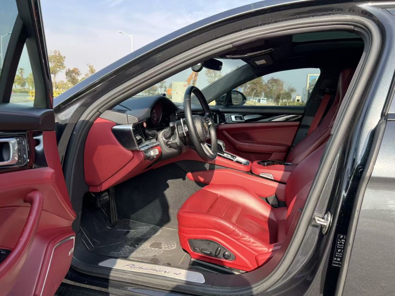 盐城22年保时捷帕拉梅拉4