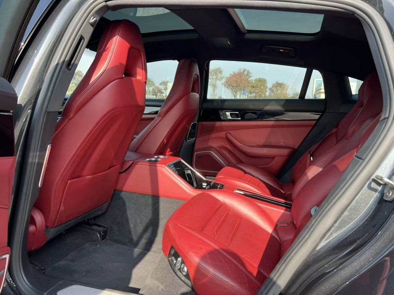 盐城22年保时捷帕拉梅拉5