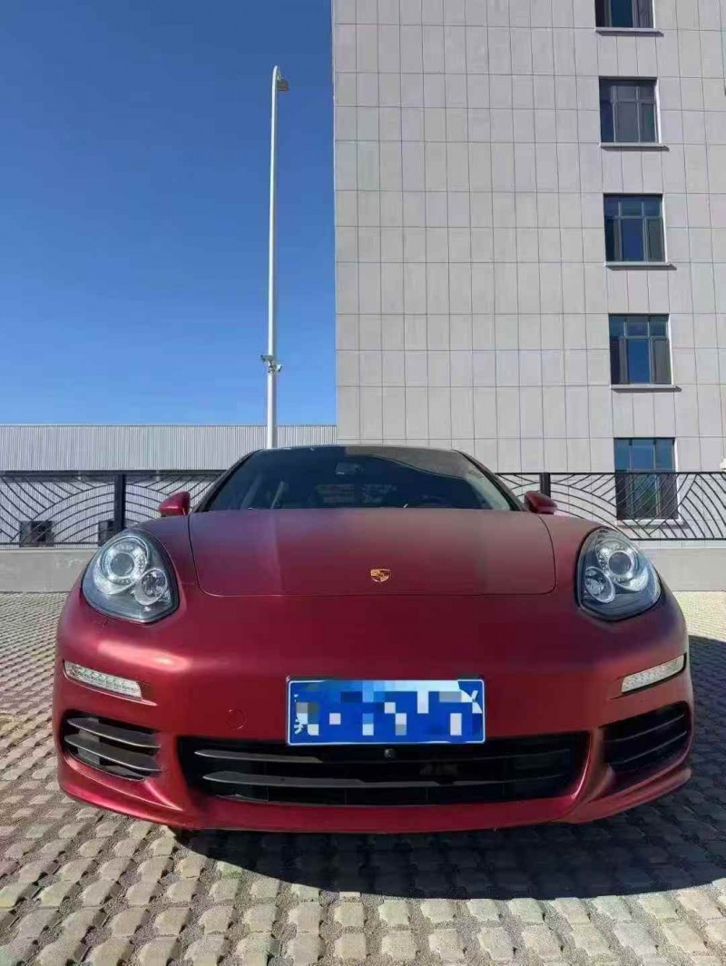 枣庄16年保时捷帕拉梅拉1