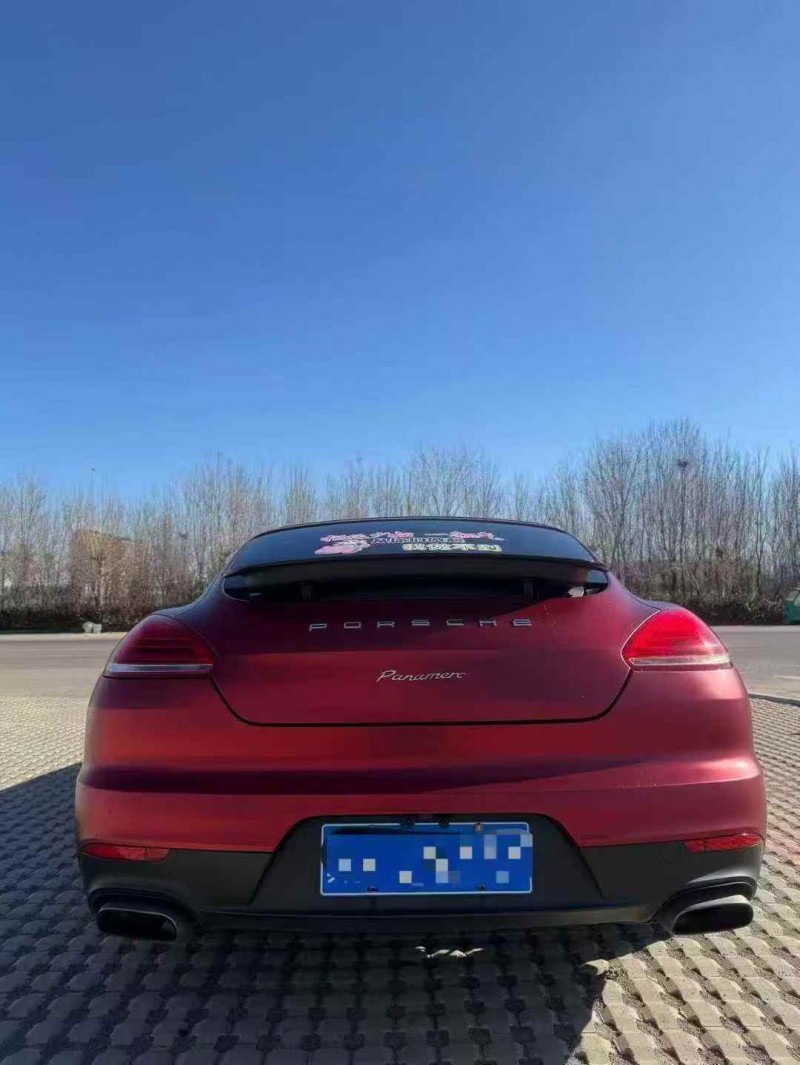 枣庄16年保时捷帕拉梅拉9