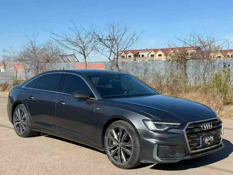 济宁22年奥迪A6L2