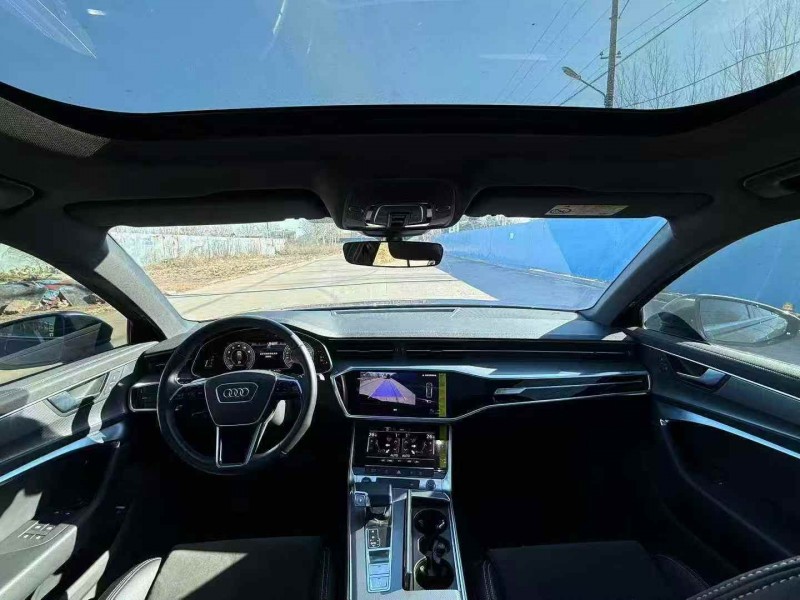 济宁22年奥迪A6L6