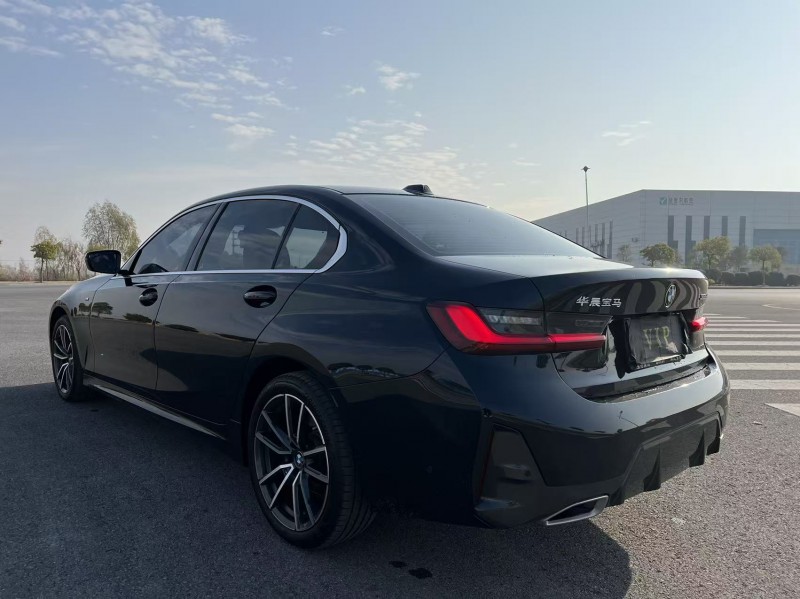 盐城23年宝马3系8