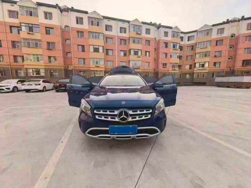 大庆19年奔驰GLA1