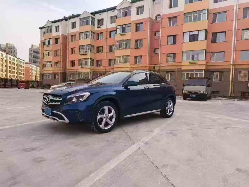 大庆19年奔驰GLA2