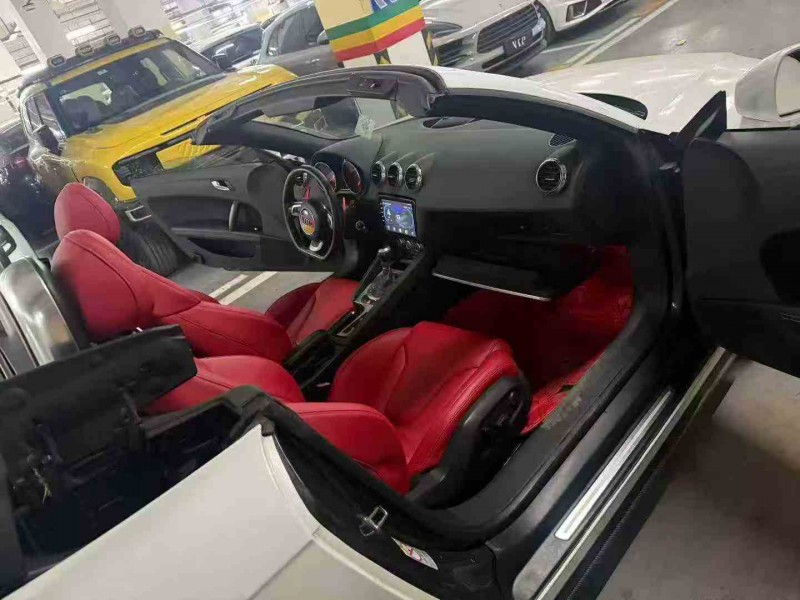 重庆11年奥迪TT4