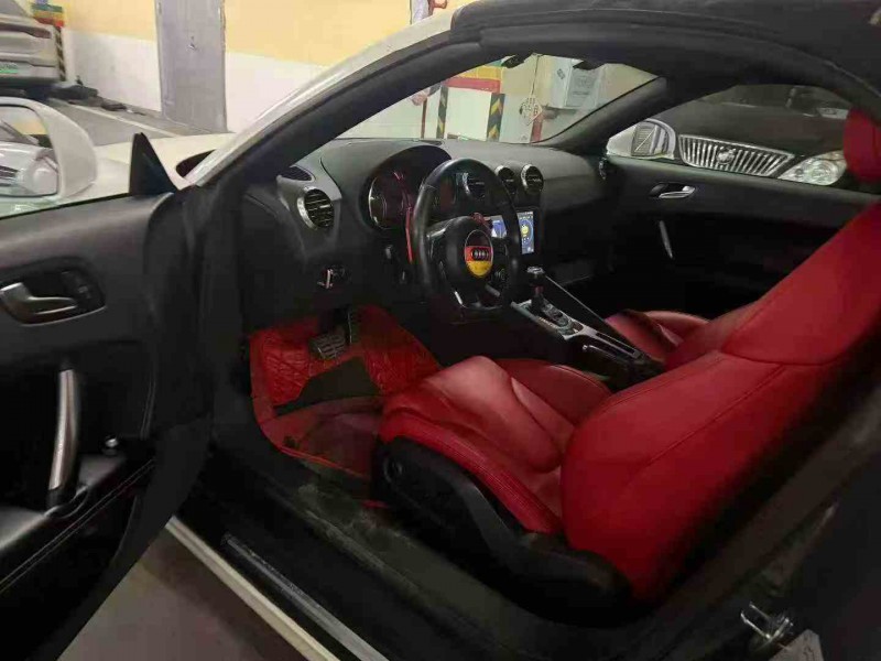 重庆11年奥迪TT5