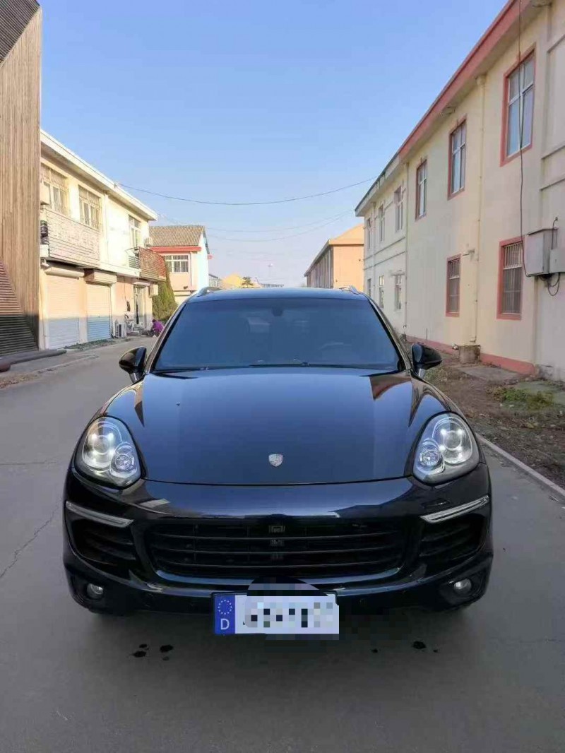 莱芜15年保时捷卡宴1