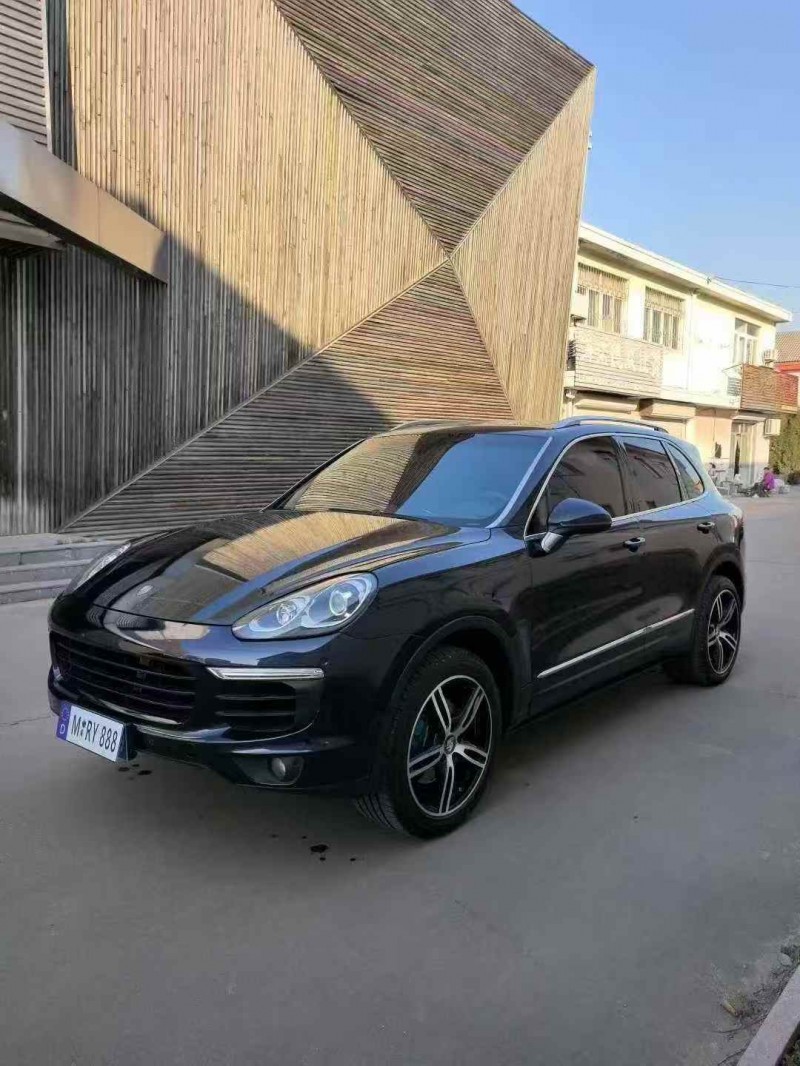 莱芜15年保时捷卡宴2