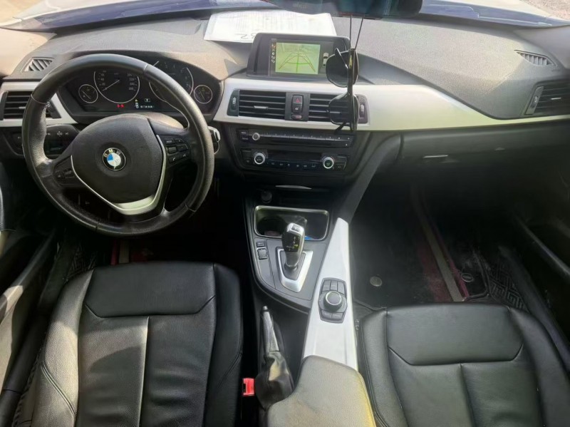 新乡15年宝马3系4