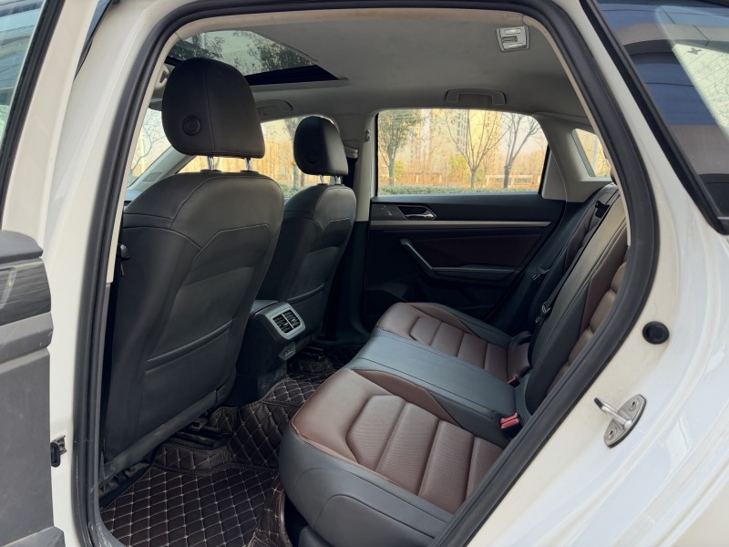 济宁19年大众朗逸6