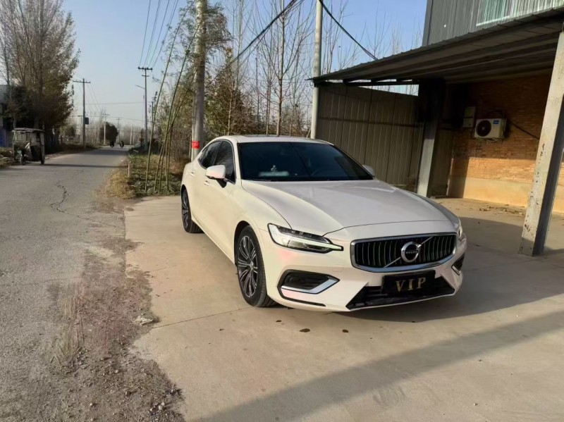 新乡22年沃尔沃S60L3