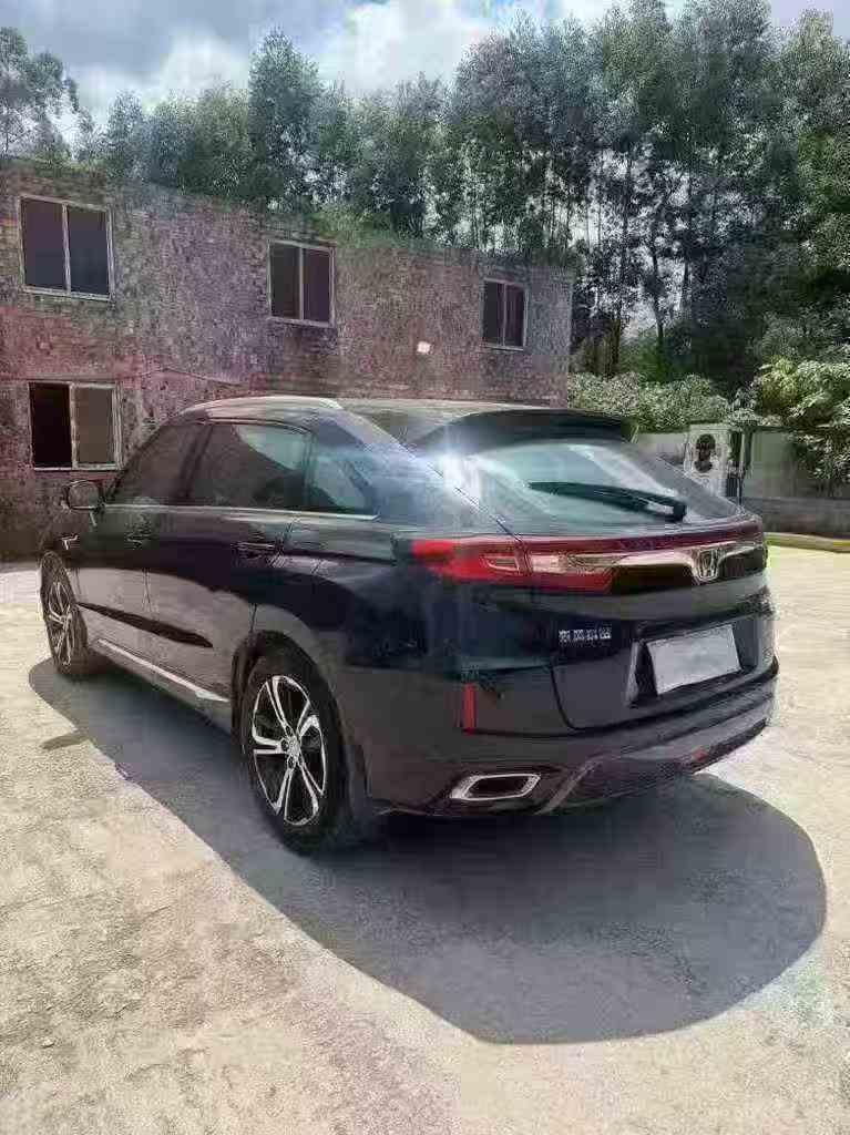 桂林18年本田URV8