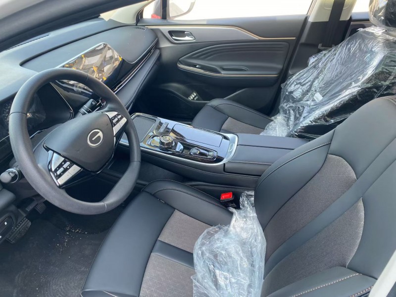 菏泽25年传祺埃安S4