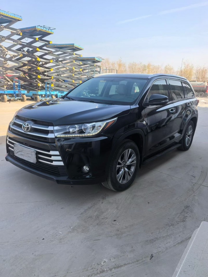 菏泽19年丰田汉兰达2