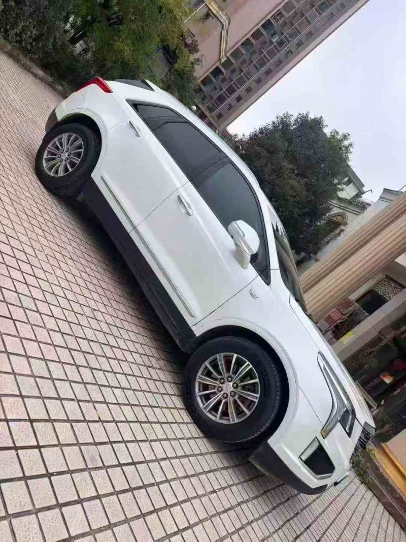 邵阳19年凯迪拉克XT53