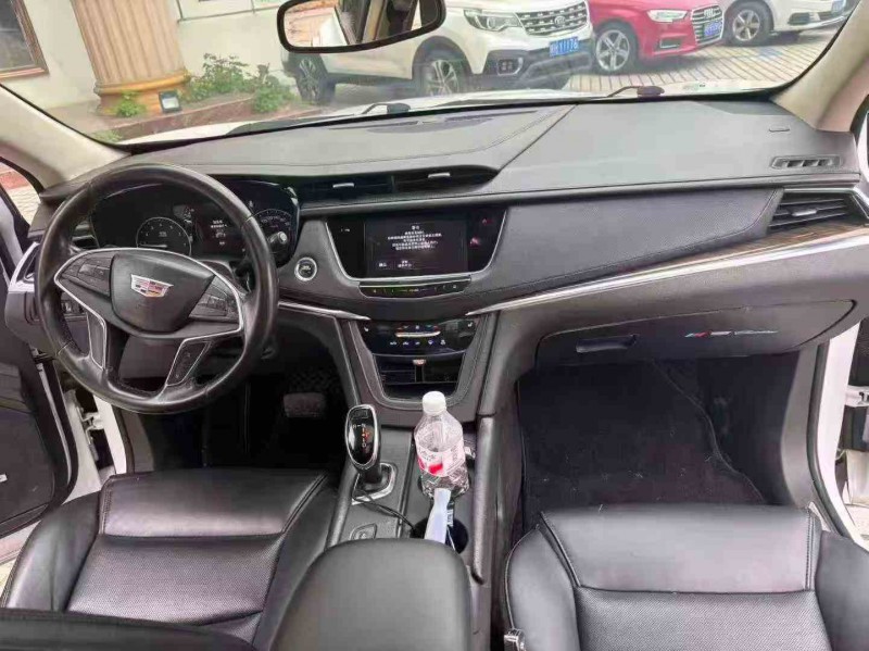 邵阳19年凯迪拉克XT54