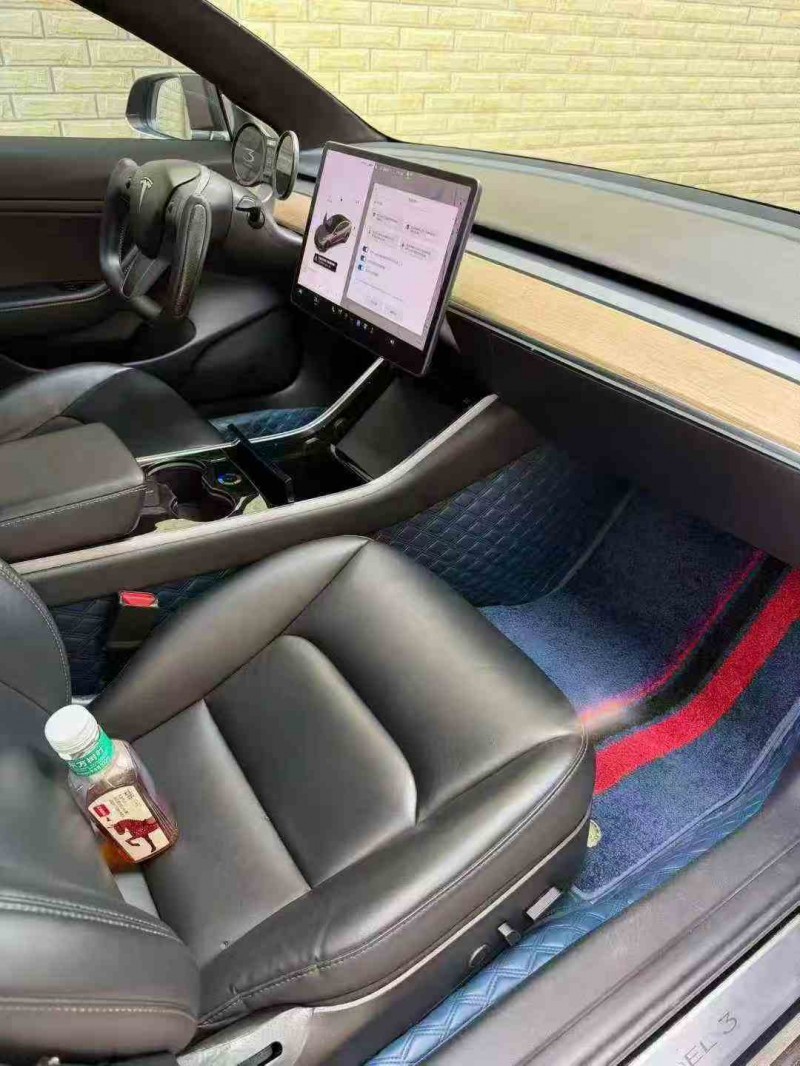 济南21年特斯拉MODEL 35